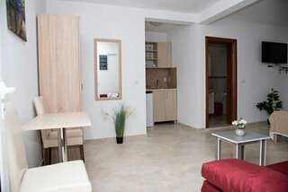 Апартаменты Apartments Nino Вирпазар Апартаменты с 1 спальней-8