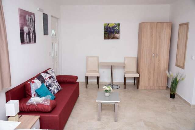 Апартаменты Apartments Nino Вирпазар-28