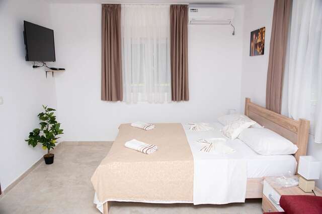 Апартаменты Apartments Nino Вирпазар-29