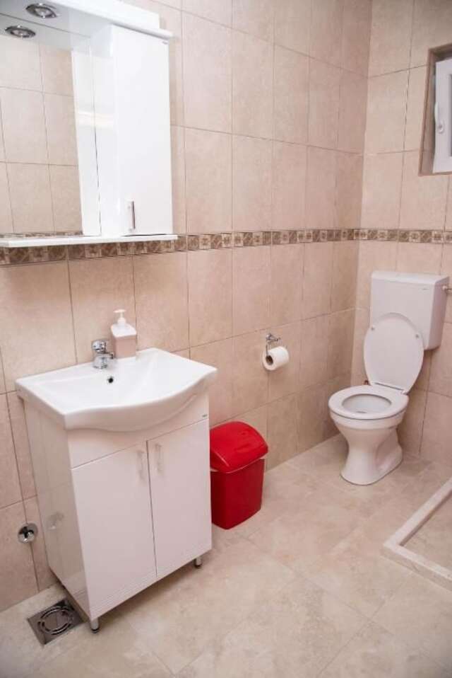Апартаменты Apartments Nino Вирпазар-43